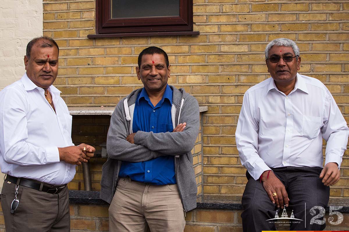 ©1987-2017 SKS Swaminarayan Temple East London